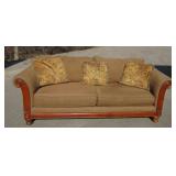 Traditional 90" Sofa with wooden frame and exposed legs with three pillows