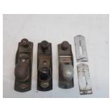 Lot of Vintage Carpentry Hand Block Planes & Extra Blades.  Made in USA. Stanley  & Handyman