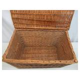 Lot of Vintage Wicker Baskets: Hinged Storage Trunk, Picnic Basket Suitcase. Rustic Farmhouse Decor