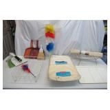 Lot of Vintage Cleaning Tools: Dustpans, Dishrack & Drainer