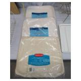 Lot of Vintage Cleaning Tools: Dustpans, Dishrack & Drainer