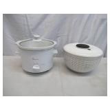 Lot of 2 Small Kitchen Appliances: Toastmaster Crockpot, OXO Good Grips Salad Spinner