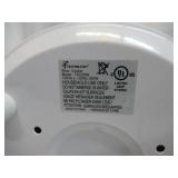 Lot of 2 Small Kitchen Appliances: Toastmaster Crockpot, OXO Good Grips Salad Spinner