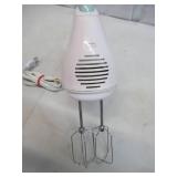Lot of 2 Small Appliances: Electric Mixer & Toastmaster Hand Mixer