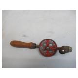 Lot of manual hand Tools: Hand Drills, Brace Drills, Egg Beaters, 1 Stanley Bit Brace