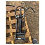 Hydraulic Thumb Clamp - 2026 - Unused