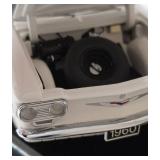 1960 Chevy Corvair Monza 1:24 Scale - COA -Franklin Mint - in box - Lot 32
