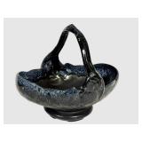 M4 - Roseville Capri Basket - Vintage 1950