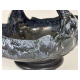 M4 - Roseville Capri Basket - Vintage 1950