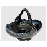 M4 - Roseville Capri Basket - Vintage 1950