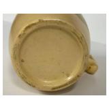 L4 - Roseville Holland Pitcher - Antique