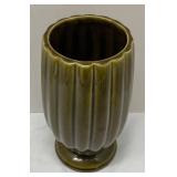 H1 - Vintage Floraline Green Ribbed Vase