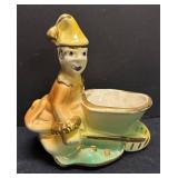 H4 - Vintage Shawnee Clown Pixie Planter