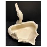 M1 - Vintage Hull Swan Planter