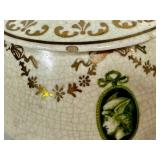 K3 - Antique Roseville Pottery Medallion Pattern Dresser Box or Hair Receiver - Early 1900s