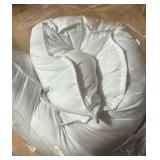 Serta Down Alternitive Pillow Retail $75