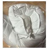 Serta Down Alternitive Pillow Retail $75