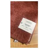 Linden Bath Rug 21”x34” fast drying Color Savannah Clay Retail $32