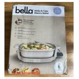 Make & Take Electric Skillet Retail $40 This 12” square skillet, 3” deep, is perfect for chili and casseroles, with a locking lid for easy travel