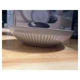 Fieldcrest Set of 4 bowls - dishwasher safe