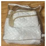 Full/Queen | Stratford Park 3 Piece Quilt Set, Gold, Microfiber Double Pinsonic Quilting, Bed Size Queen, All Season Bedding Coverlet Set, Lightweight | 90x90 | 1 Quilt 2 standard shams | Retail $170