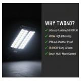 Solar Street Light and mounting kit - 10 hour discharge - TW040 - 28”x18.5”x4.75 Retail $200