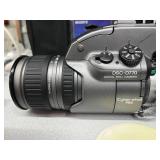 MSRP $1,800 Sony Cyber-shot Pro DSC-D770 Digital Camera 5X Manual Zoom + Focus Rings 1999 Pro Bridge Camera TTL Viewfinder 2.5” LCD Live Histogram Includes Canfield Bag Power Adapter Cables Lens Hoo