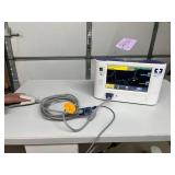 MSRP $4,500 Covidien Nellcor PM1000N Bedside Pulse Oximetry Monitor OxiMax Technology SatSeconds Smart Alarms Trend Data Storage USB Download Perfect For Hospitals Clinics Sleep Labs Home Health Monit
