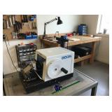 RARE MSRP $8,000 LEICA RM2035 BIOCUT MANUAL MICROTOME, 1–60 MICRON PRECISION TISSUE SECTIONING MACHINE W/ SMOOTH HANDWHEEL OPERATION, HISTOLOGY & PATHOLOGY LAB EQUIPMENT FOR RESEARCH, CLINICAL &