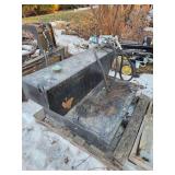 L Shape 150 Gallon Fuel Tank W/12 Volt Pump