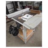 Delta 10" Contractors Table Saw (Works)
