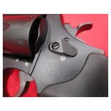 Smith & Wesson Governor 45LC/410ga Revolver