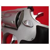 Taurus 44 44RemMag Revolver