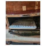 Oster Countertop Toaster Oven - Red with 3 Knobs, Tray & Rack Oster Countertop Toaster Oven - Red with 3 Knobs, Tray & Rack