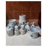 BUCHANAN Finest Stoneware Scotland Floral Tableware Set - Blue/Green Pattern BUCHANAN Finest Stoneware Scotland Floral Tableware Set - Blue/Green Pattern