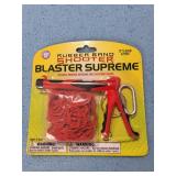 Spider-Man 2 Lunch Tin - Jelly Belly Bean Machine - Rubber Band Shooter Blaster Supreme Spider-Man 2 Lunch Tin - Jelly Belly Bean Machine - Rubber Band Shooter Blaster Supreme