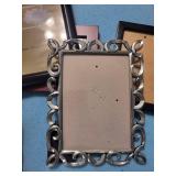 Picture Frames - Assorted Finishes & Sizes (4x6, 5x7) Picture Frames - Assorted Finishes & Sizes (4x6, 5x7)