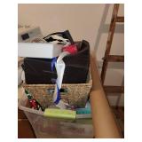 Gift Wrapping & Craft Supplies - Ribbons, Gift Bags, Tissue Paper & Decor Gift Wrapping & Craft Supplies - Ribbons, Gift Bags, Tissue Paper & Decor