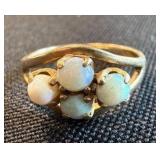 14K Gold Opal Cluster Ring - Cabochon Opals