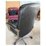 Black Leather Executive Office Chair - High Back, 5-Star Base, Adjustable Black Leather Executive Office Chair - High Back, 5-Star Base, Adjustable