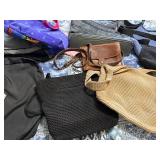 Assorted Bags & Pouches (Lot of 7) Assorted Bags & Pouches (Lot of 7)