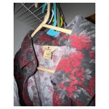 Assorted Women's Tops & Outerwear - Shirts, Blouses & Jackets Assorted Women's Tops & Outerwear - Shirts, Blouses & Jackets