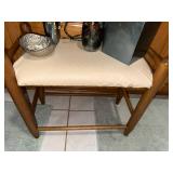 Hammered Metal Bowl & 3 Glass Vases & Tissue Box (5-Piece Decor Set) Hammered Metal Bowl & 3 Glass Vases & Tissue Box (5-Piece Decor Set)