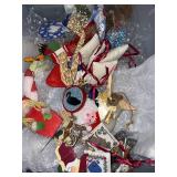 Assorted Christmas Ornaments & Decorations Assorted Christmas Ornaments & Decorations