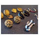 Vintage Costume Jewelry Lot Clip Earrings Pins Pendant Napier Pearl Vintage Costume Jewelry Lot Clip Earrings Pins Pendant Napier Pearl