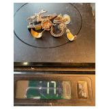 Vintage Sterling Silver Earrings Lot 5 Pairs Mixed Styles 38g Used Vintage Sterling Silver Earrings Lot 5 Pairs Mixed Styles 38g Used