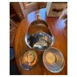 Silverplate Pitcher & Footed Bowls Lot Reed Barton Sheffield 3 Pc Silverplate Pitcher & Footed Bowls Lot Reed Barton Sheffield 3 Pc