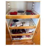 Mixed Kitchen Linen Lot Towels Oven Mitts Pot Holders Napkins Used Mixed Kitchen Linen Lot Towels Oven Mitts Pot Holders Napkins Used