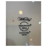 Wedgwood Williamsburg Potpourri NK510 China Set Teapot Plates Cups Wedgwood Williamsburg Potpourri NK510 China Set Teapot Plates Cups