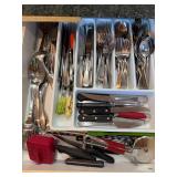 Mixed Kitchen Utensil & Flatware Lot KitchenAid Henckels Oneida (3 drawers) Mixed Kitchen Utensil & Flatware Lot KitchenAid Henckels Oneida (3 drawers)